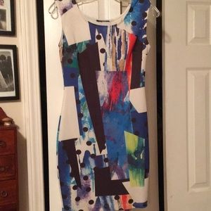 Form fitting, color block dress